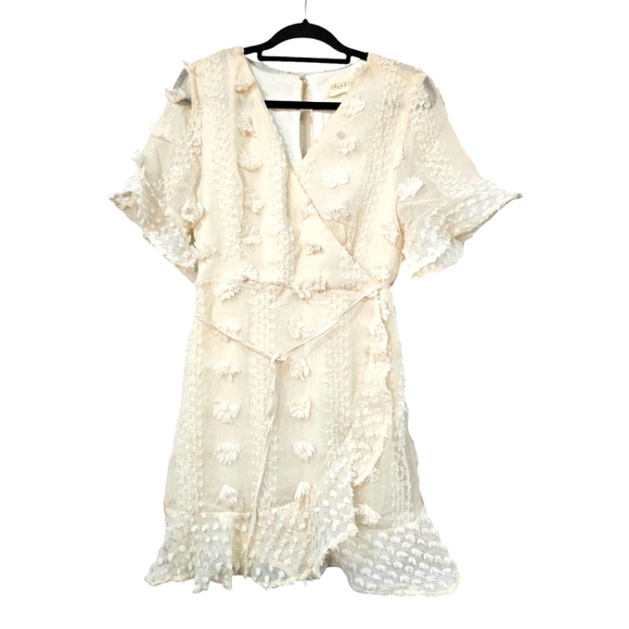 Bella Ella Moving On Textured Mini Dress - Picture 2 of 9